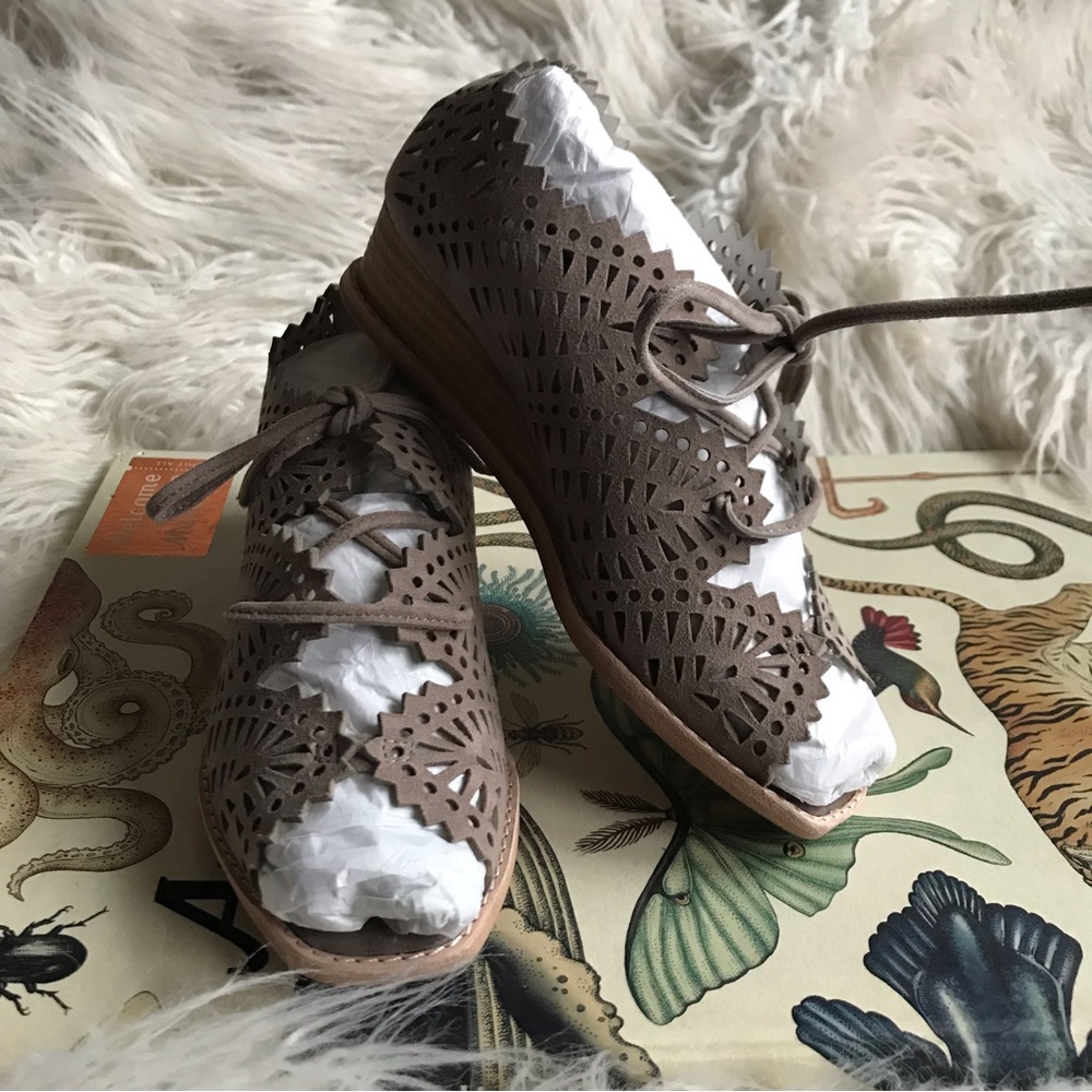 Jeffrey Campbell Taupe Espejo Lace Up Wedge Sandal